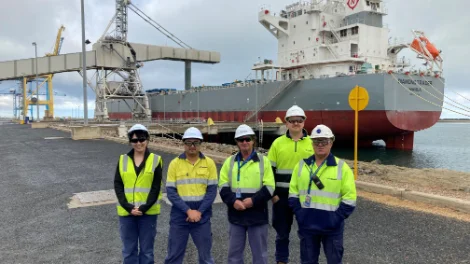 Viterra Outer Harbor - (L-R) Larina Yan, Arnold Kruger, Ray Clifford, Alastair Shields and Carlo Vassallo Outer Harbor - Larina Yan, Arnold Kruger, Ray Clifford, Alastair Shields & Carlo Vassallo.jpg