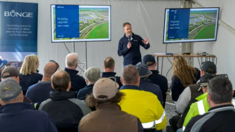 Bunge Director Industrial Management, Gavin Cavanagh speaking to attendees at the opening. Bunge Director Industrial Management, Gavin Cavanagh speaking to attendees at the opening..jpg