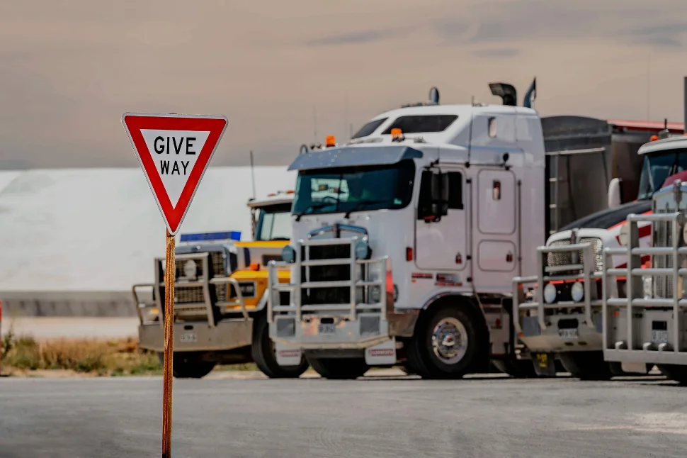 Safety on site banner.jpg