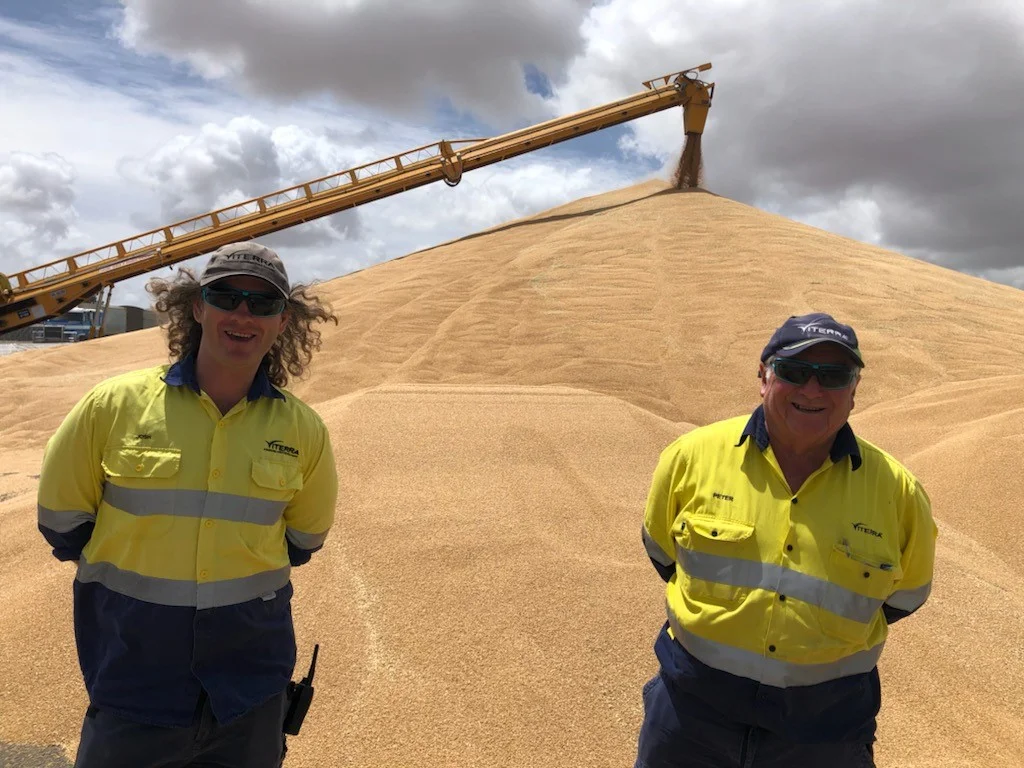 Viterra Roseworthy Assistant Supervisor Josh East with Viterra Roseworthy Operator Peter Mahoney. 29112021.jpg