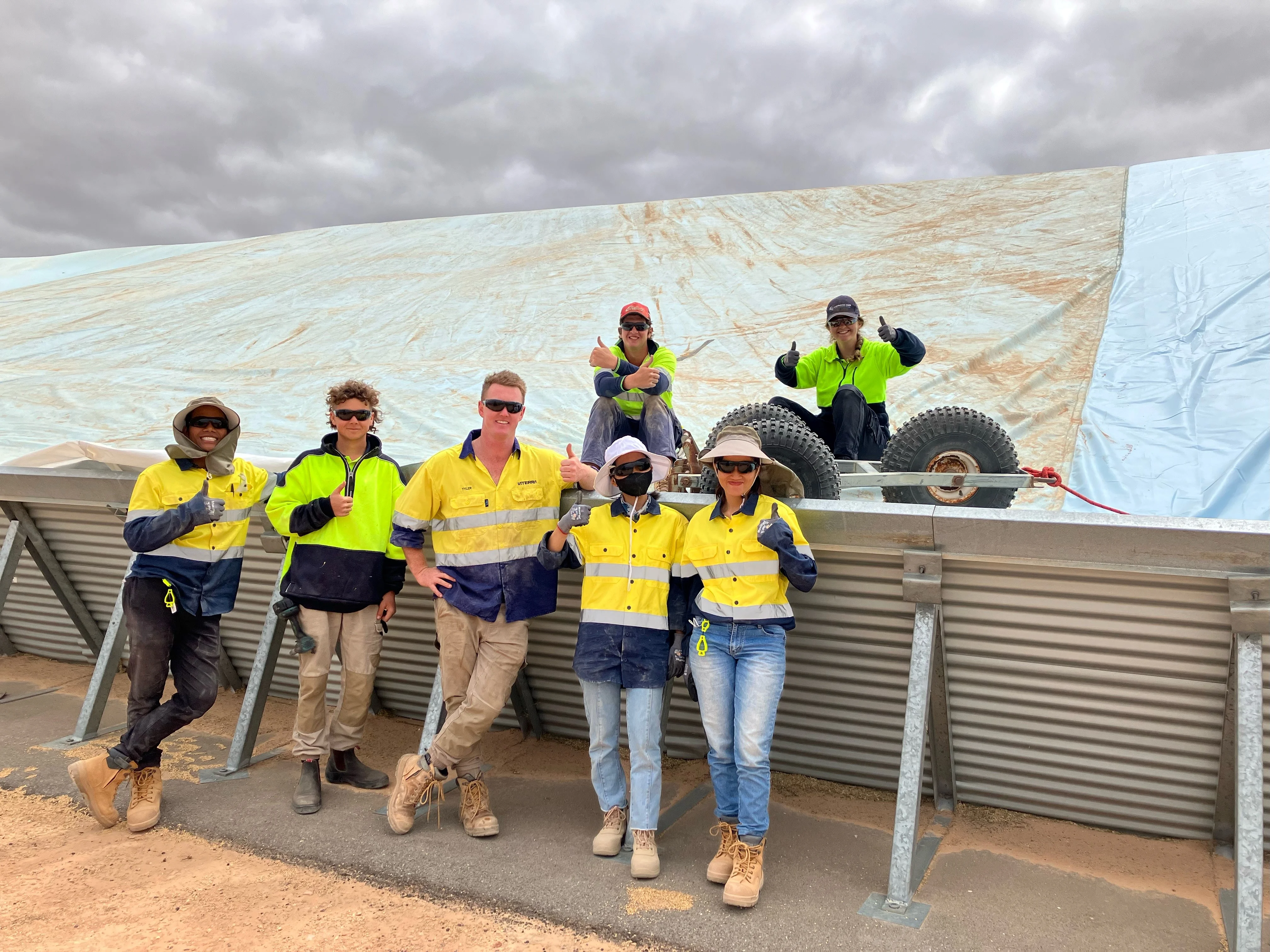 Wudinna employees celebrating their record breaking receivals. 221213 Wudinna record break total receivals.jpg