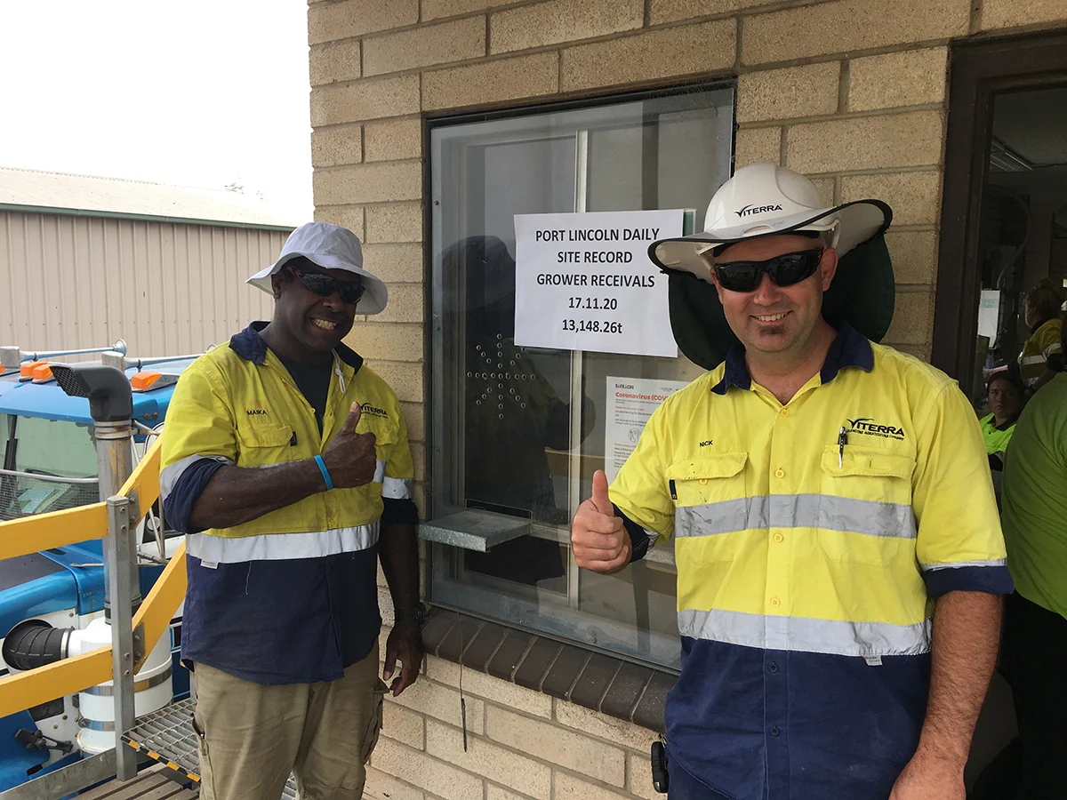 Viterra Port Lincoln Operator Maika Sauturaga and Viterra Port Lincoln group Operations Supervisor Nick Vette celebrating the new record. 24112021 report.jpg