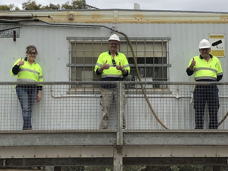 Viterra Harvest Worker Zoe Jones, Viterra Operator Ian McGowan and Viterra Harvest Worker Eric Roberts celebrating their record achievement at our Monarto South site.